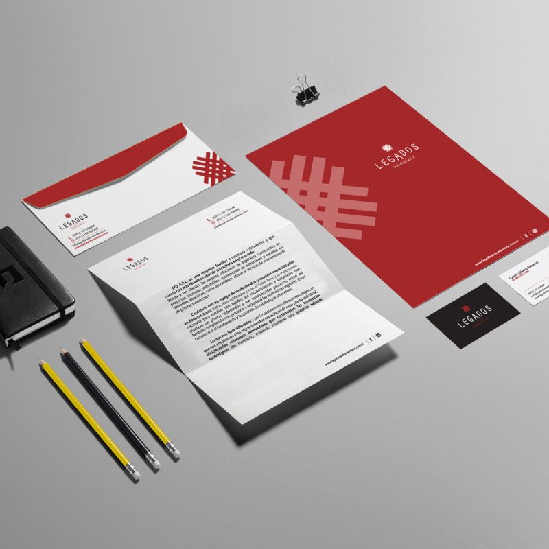 diseño de logo y branding de marca textil